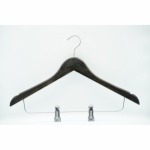 Wooden Hanger Ready to pull the pants. - The Koop Imex