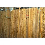 Lek Carving