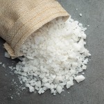 Manufacturer and distributor of granulated salt, sea salt, wholesale price - Roongthara Sea Salt 