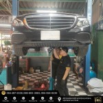 Mercedes-Benz repair shop - Benz Pracha Uthit.
