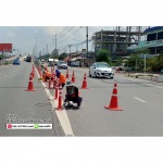 รับติดตั้งเสาจราจรล้มลุก - ตีเส้นจราจร ราคาถูก - บอส ทราฟฟิค