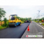 ลาดยางมะตอยหน้าบ้าน