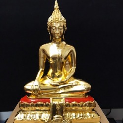รับปิดทอง ติดกระจกสี