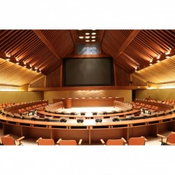 Accepting design of large meeting rooms