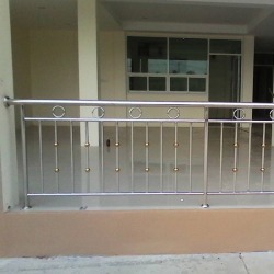 ระเบียงสแตนเลส