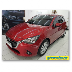  Mazda 2 Skyactiv 1.3 airbag /abs Auto ปี 2017