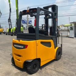 Rent an electric forklift Samut Prakan