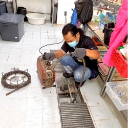 ท่อตันแก้ด้วยงูเหล็ก พัทยา